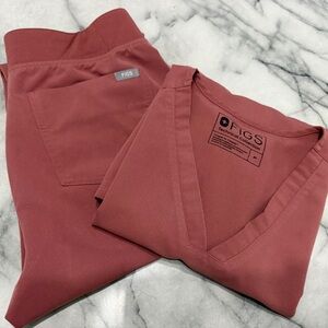 Figs Dusty Rose Scrub Ensemble